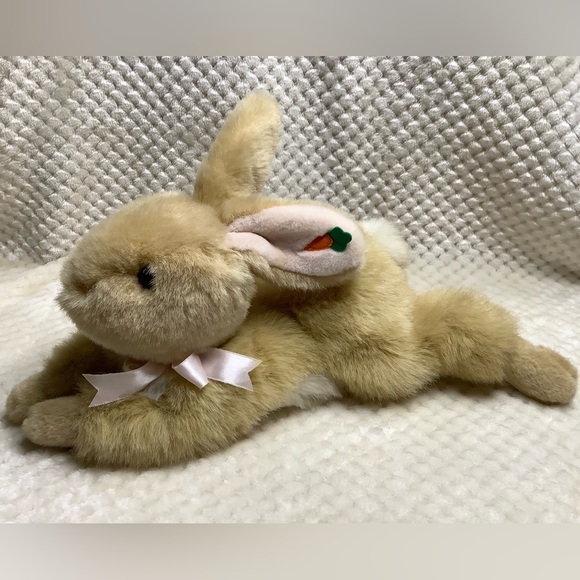 WAL-MART Plush Light Tan Laying Down Bunny Rabbit Stuffed Animal w Carrot on Ear - Picture 2 of 14